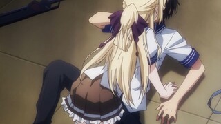 "Bagaimana pengalaman istri saya tiba-tiba menjadi lebih kecil ~"