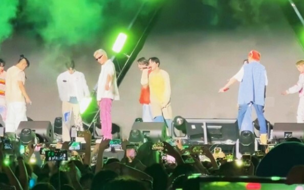 Macao, China’s first stage! TREASURE performed five songs at the Tencent Music Festival!