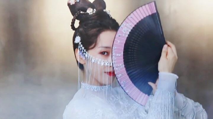 【أغنية معك | سوان لو | رقصة بالأسلوب القديم】رقصة واحدة تخطف القلوب، هذه على الأرجح هي رقصة الحوريات 