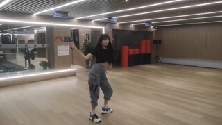 说出来你们可能不信最近沉迷运动[热词系列_知识增加][热词系列_知识增加][热词系列_知识增加]每周健身房去四次，主要在做有氧和瑜伽 有氧项目：跳绳、泰…