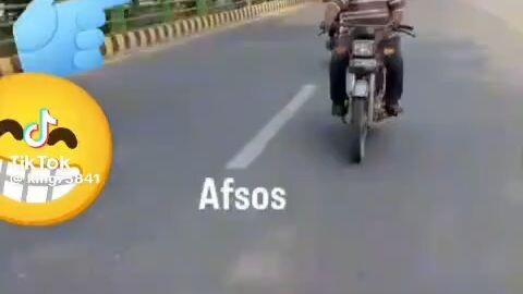Pakistani famous motorcycle dryer.look at