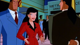 超人与蝙蝠侠联手，露易丝差点被伤害