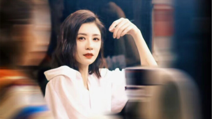 【Jia Jingwen】Please enjoy her jaw-dropping beauty that’s trending on social media!
