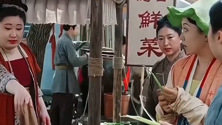 Persaingan dua wanita, cuma soal gaya rambut aja, masa sampai segitunya?