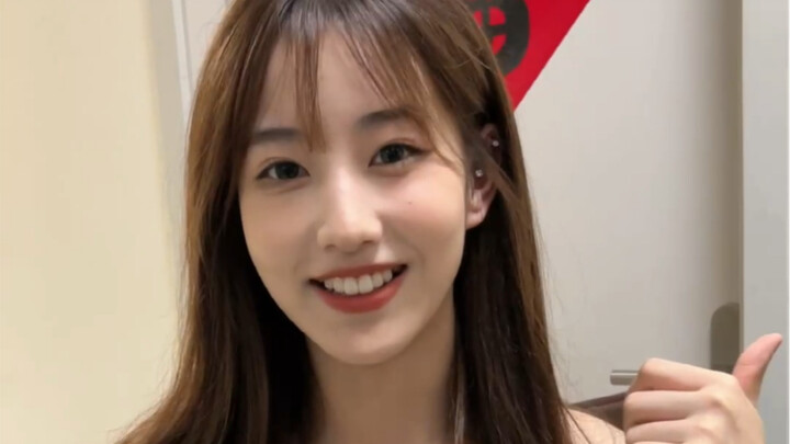 เมื่อคุณนั่งสูบบุหรี่อยู่ที่บ้านแล้วแฟนสาวจับได้คาหนังคาเข็ม