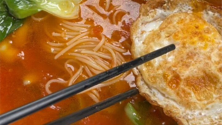 Mì trứng cà chua