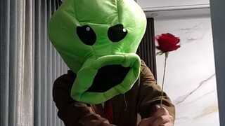 Thêm 350.000 người hâm mộ cosplay thành Peashooter Zombie!!!