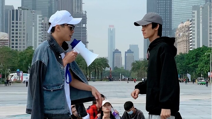 Who teaches whom #Spacewalk teaching~