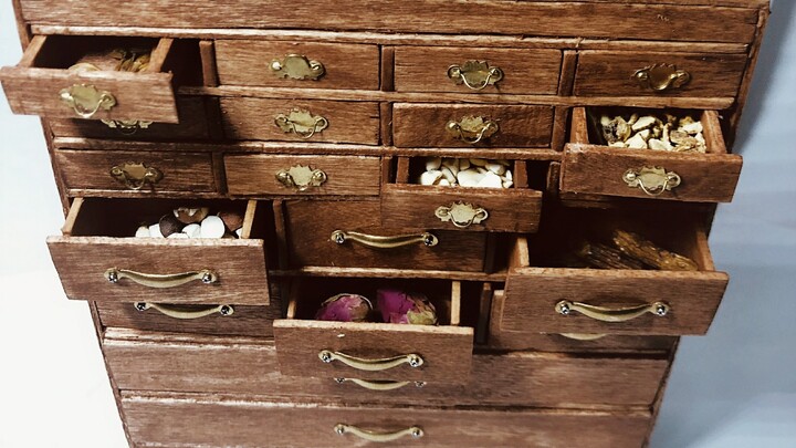 [Miniature] A Chinese Medicine Cabinet