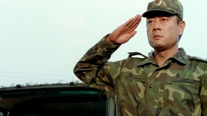 A once-in-a-century flood broke the dam, and 100,000 soldiers blocked it with their bodies. This is 