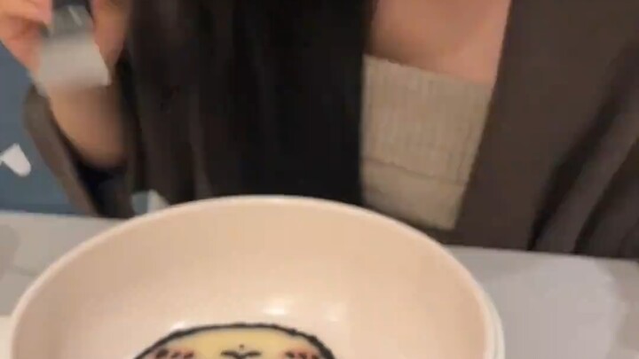 After a bit more practice, I feel like I could set up my own stall too—though I’d probably have to s