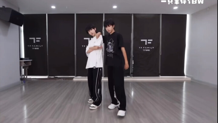 【TF家族四代】杨博文｜《 Done for Me》cover｜You know I've given this everything～