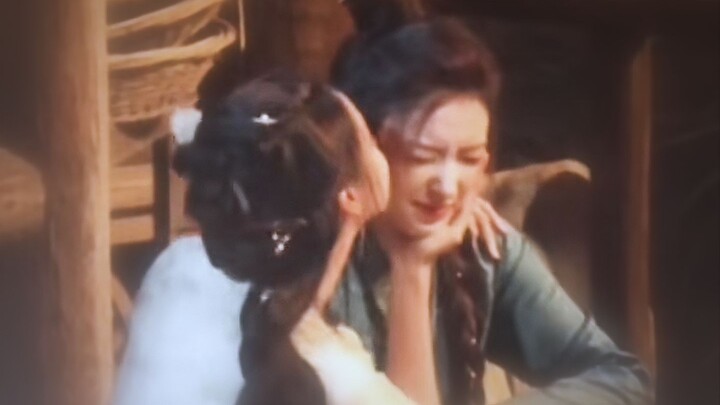 Chen Duling kissed Cheng Xiao on the cheek!! Guo Jingming, you really know what we want to see!