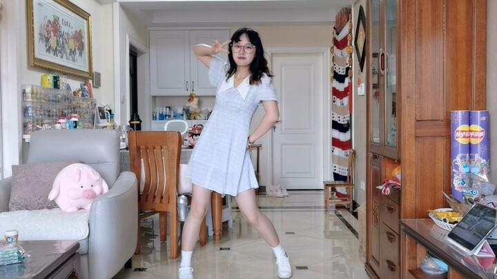 【女主角育成计划】答应我❤来年所有人都要做主角 | 换装拜年作【福大】