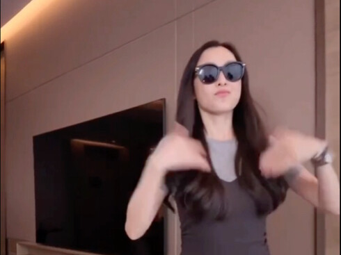 These days, if Fan Weiqi doesn’t dance for a whole day, she feels really uncomfortable—hahaha.