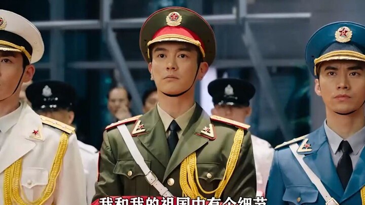 电影我和我的祖国里，升旗手咽口水，现实是朱涛鼻血倒流