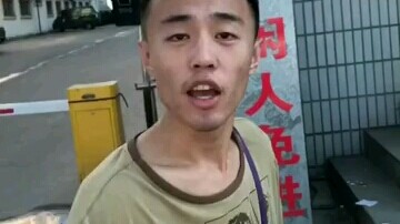 Vua lừa đảo bán trái cây Vương Lão Lục – Rap Of China mà không có anh ấy thì tôi chẳng xem
