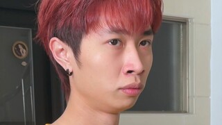 ماذا يحدث هنا