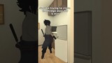 Sasuke can't close the refrigerator