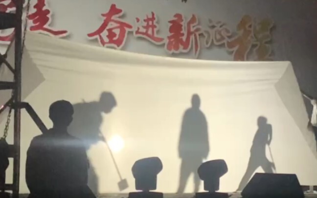 Chúng tôi đang chờ đợi một kết quả!