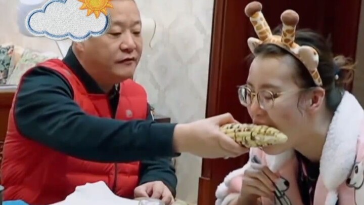 Fu Yuanhui’s family is experiencing its biggest publicity push yet~~~ Zhang Jiaqi’s mom: Now that sh