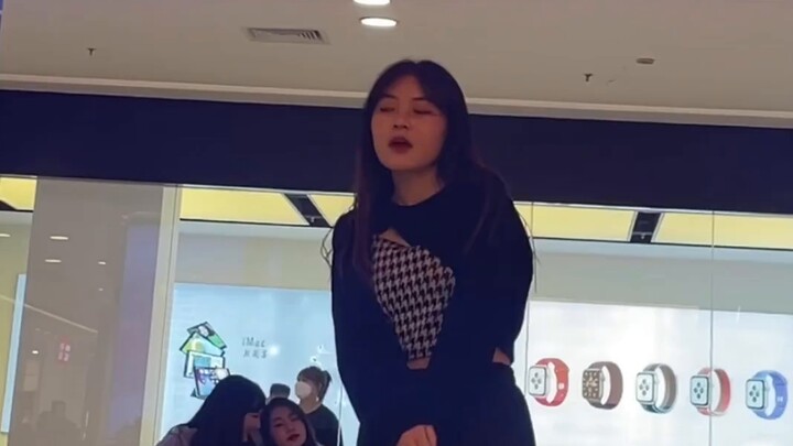 【NANA】220501 Hohhot random dance //straykids《MANIAC》first dance //high school students //fan-attract