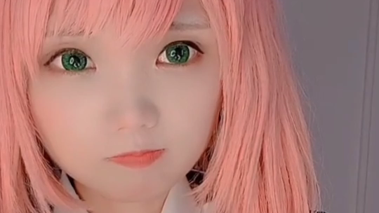 Vẫn là Anya nhưng quên ko mang tiền:)