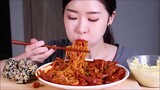 Món ăn Hàn Quốc  xem rồi khó giảm cân