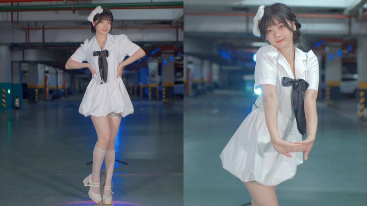 สาวสวยล้วนมีชีวิต บริสุทธิ์ และเซ็กซี่ ไม่มีเนื้อไม่มีหนัง ไม่มีจอแนวตั้ง