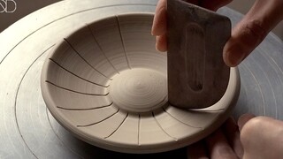 Good Steady Hand | กำเนิดจานเครื่องปั้นดินเผาดอกเดซี่