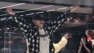 Dữ liệu lớn, hãy đưa nó cho vợ Jungkook dù có hay không—biên đạo múa Feixian