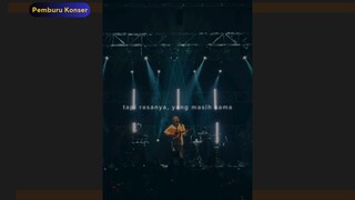 logika bilang nggak, perasaan yg nolak