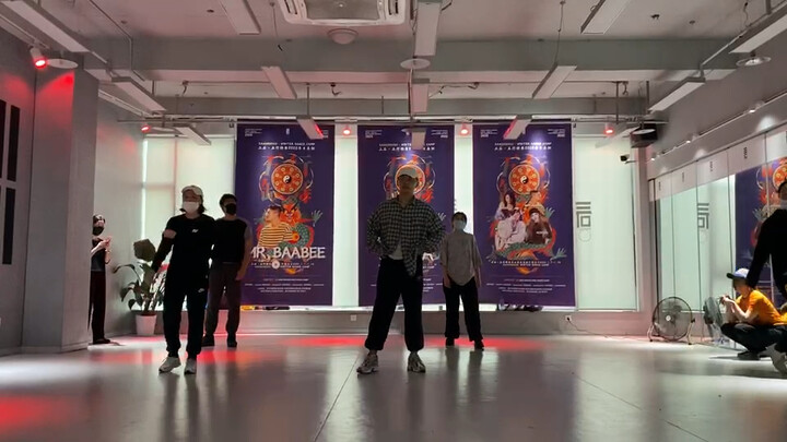 跳舞巍终于回来啦！[打call]