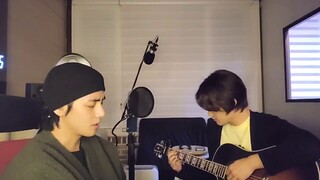 [042820] BTS TWITTER UPDATE ( TAEHYUNG SINGING)