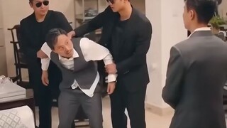 Pengantin di Bawah Cahaya Bulan