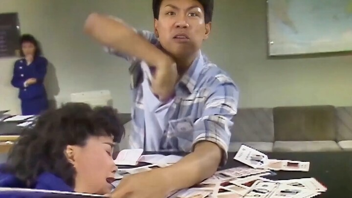 โจรผีสิงไม่ยอมจากไป ทุกวันมาอาละวาดที่ธนาคารตรงเวลาเป๊ะ