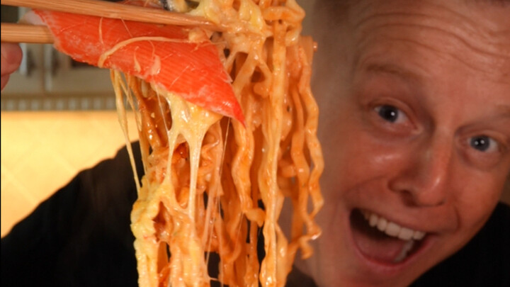 เปิดประสบการณ์ใหม่กับวิธีกินในร้านสะดวกซื้อ