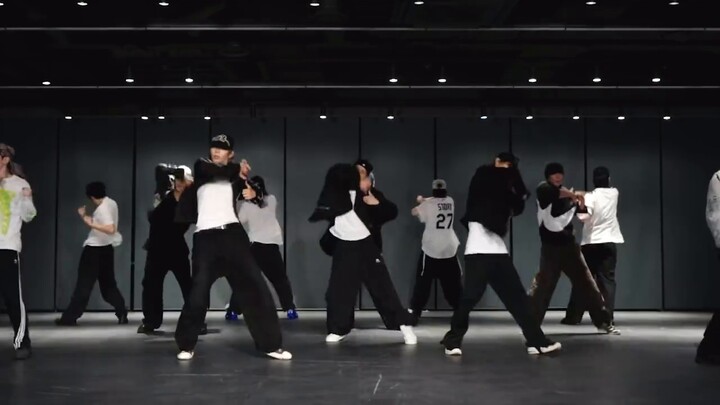 Versi instrumental di ruang latihan untuk menguji keterampilan menari Anda｜RIIZE 'Bag Bad Back' (fok