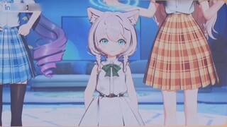 Alpaca Ahua xuất hiện lần đầu dưới hình dạng con người, một lolita nhỏ với bộ lông trắng và đôi tai 