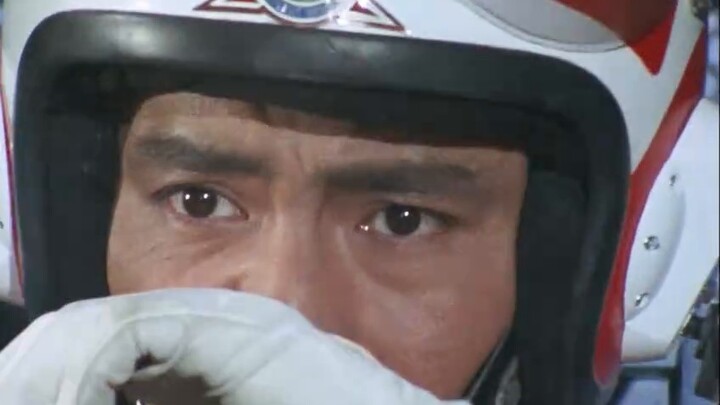 Monster yang disegel ribuan tahun lalu telah bangkit kembali! Siapakah identitas raksasa cahaya mist