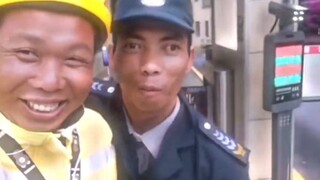 一个守卫粮仓，一个保卫一方…