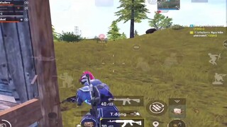 Random Gặp Cậu Nhóc Rất Dũng Cảm Từ Bỏ _FreeFire_ Để Chơi PUBG Mobile