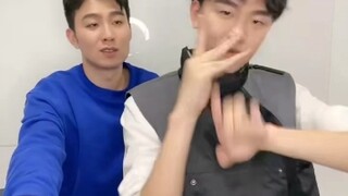 王皓的手指舞