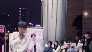 Falling in love with the rival in many twists and turns: Trouble Maker + No Tomorrow [Chengdu Z31 Ro