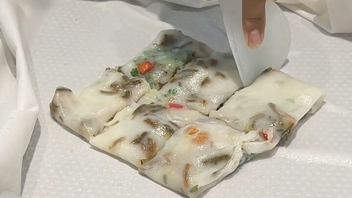 شوارع المأكولات تكشف عن استهتار الباعة الذين يغادرون بعد ثلاثة أيام فقط من الترويج السطحي.