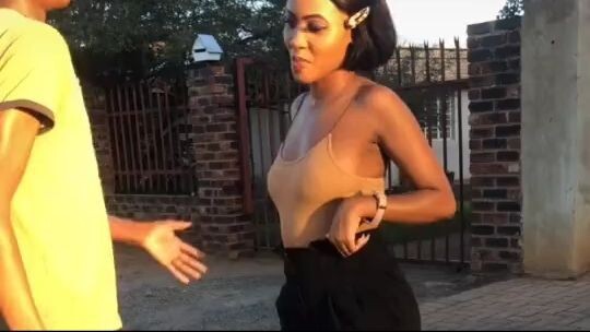 27846923921_status_e589257b7449414ebb2e2e2773af27d1