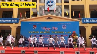 Nhảy Dance Trên Nên Nhạc Tik Tok Ghệ Đẹp - Quá Khứ Của Anh- Chiều Thu Họa Bóng Nàng