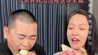 #Sandwich Binbin has been into horror movies lately, and even tries to scare me—let’s see who ends u