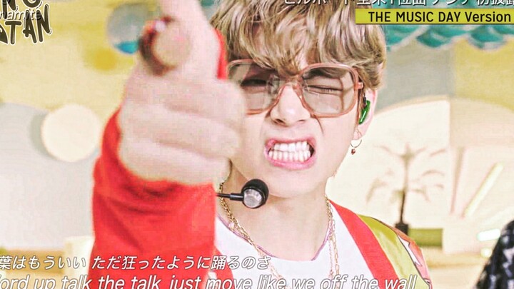 [Khảo cổ học] Sau khi ghi hình màn trình diễn này, Cody đã đánh cắp 70 kg keo xịt tóc và 7 tấn quần 