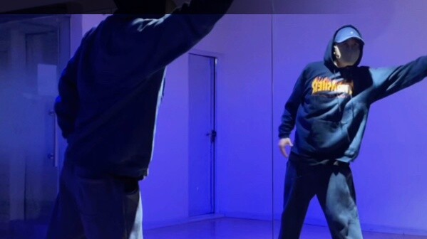 "Black Sun, White Moon" can be swag or popping